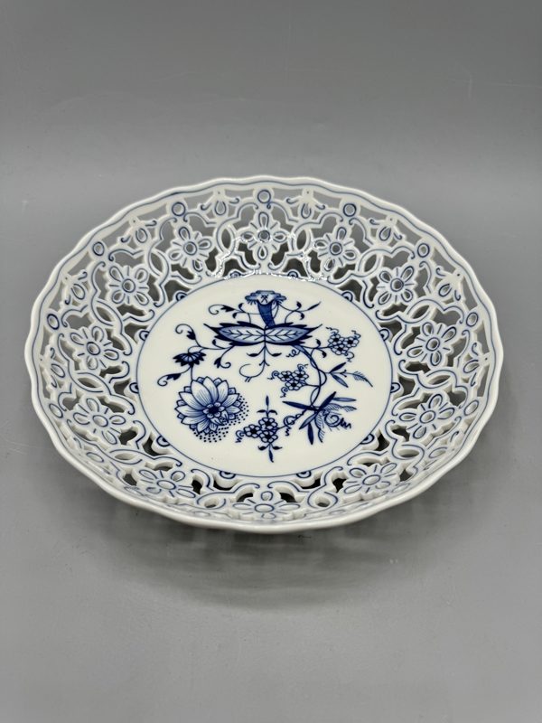 Meissen Blue Onion tarjouluvati