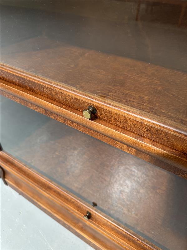 Moduuli kirjahylly 2kpl
