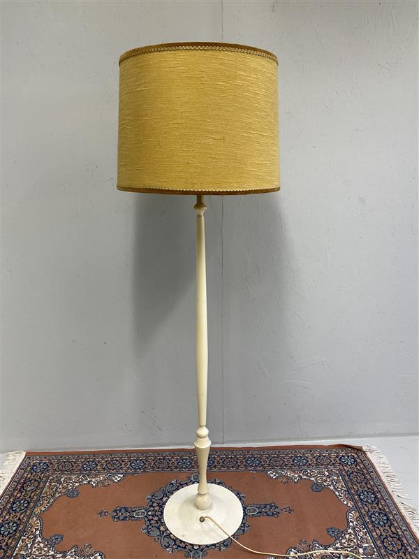 Vintage lattiavalaisin korjattavaksi