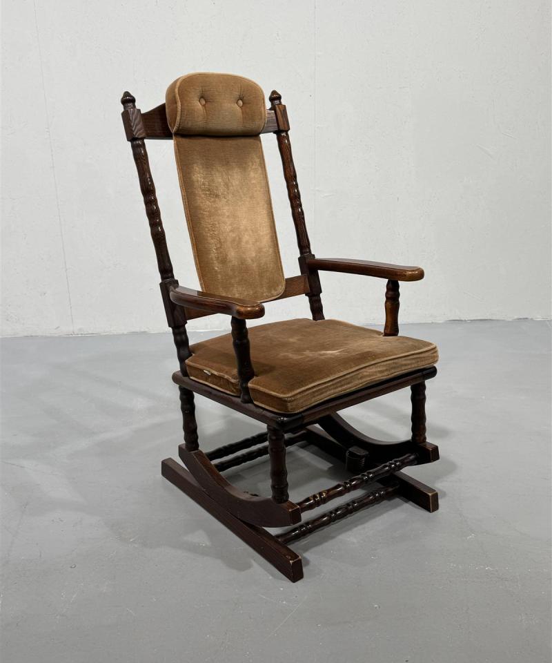 Juvako keinutuoli jousella