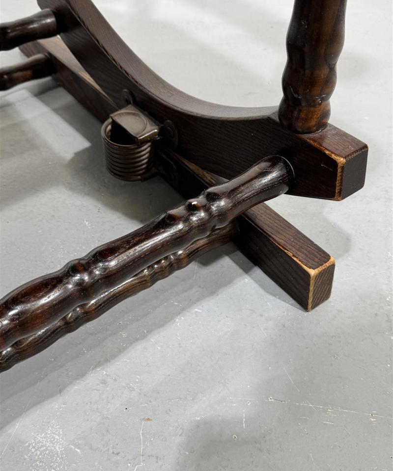 Juvako keinutuoli jousella