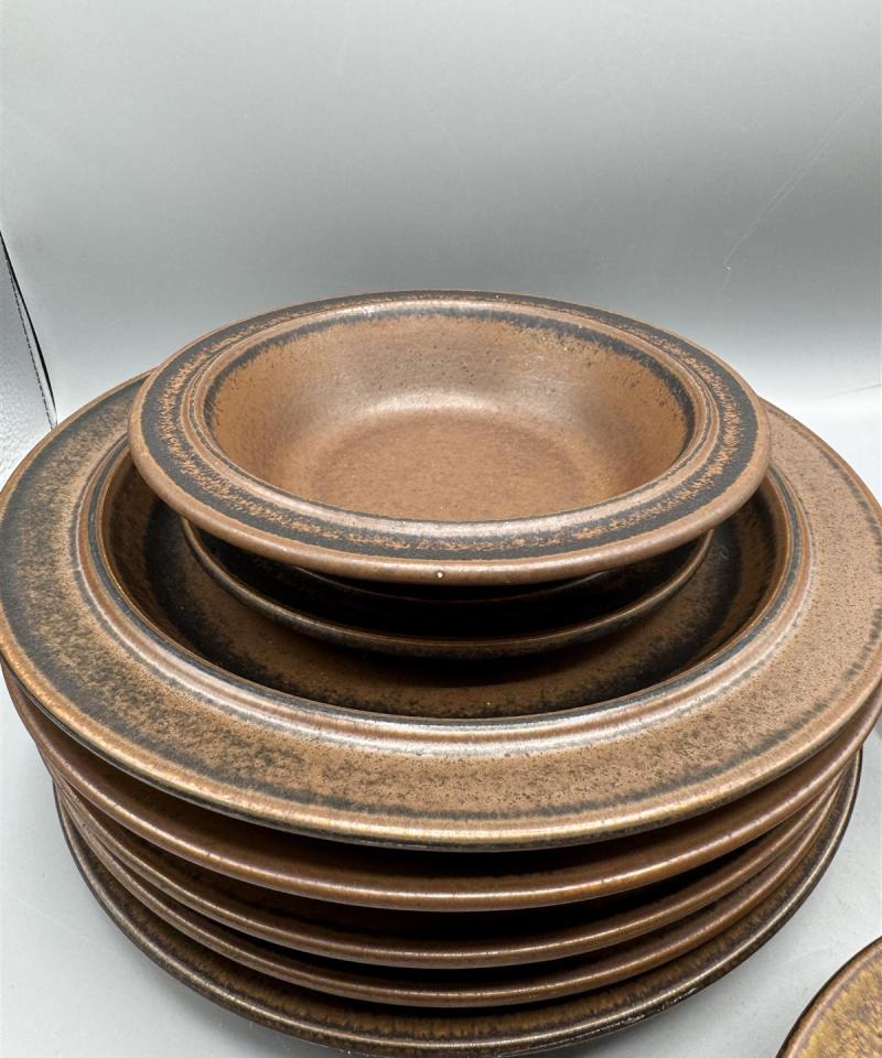 Arabia Ruska lautaset 13 kpl, Ulla Procope