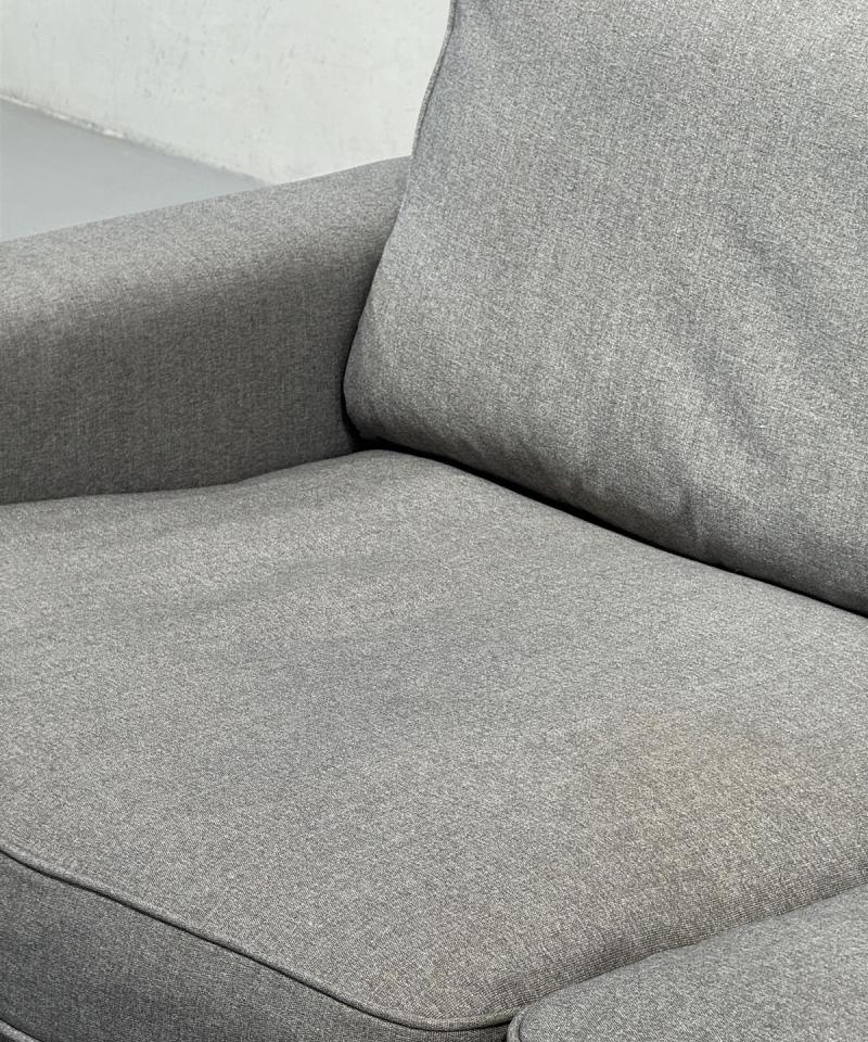 Howard tyylin 2,5-istuttava sohva