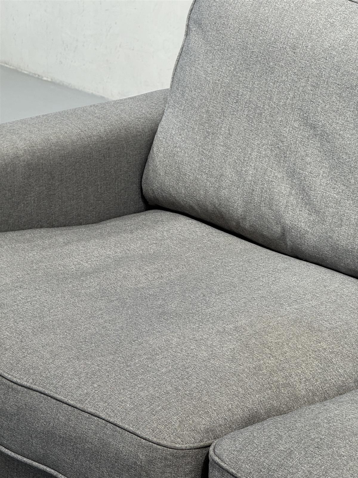 Howard tyylin 2,5-istuttava sohva