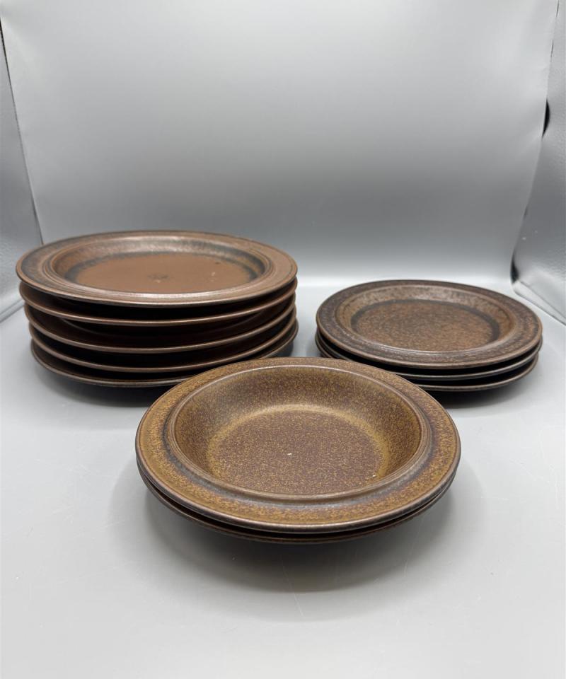 Arabia Ruska lautaset 13 kpl, Ulla Procope