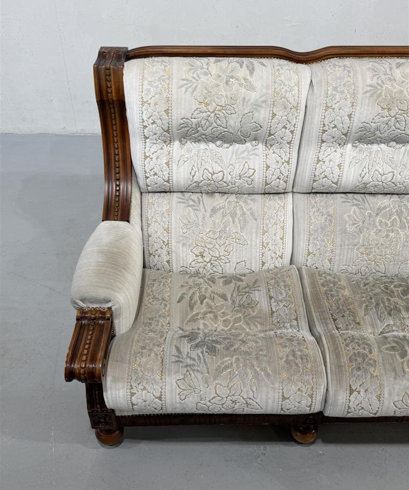 Kruunukaluste rokokoo sohva 3 istuttava