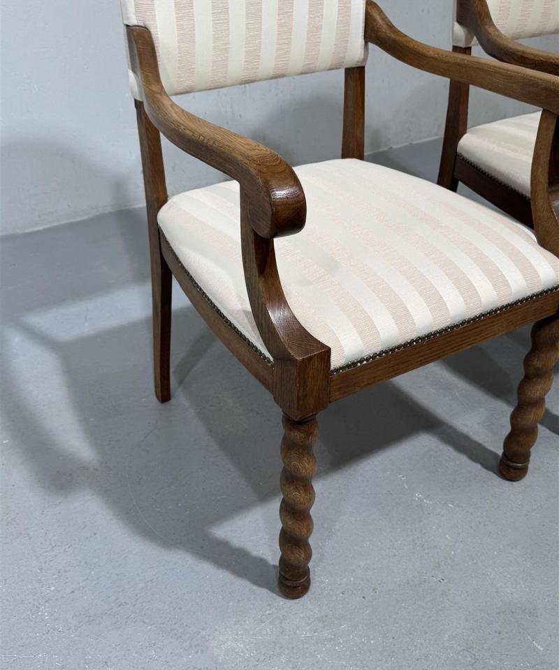 Klassiset nojatuolit (2 kpl) entisöity