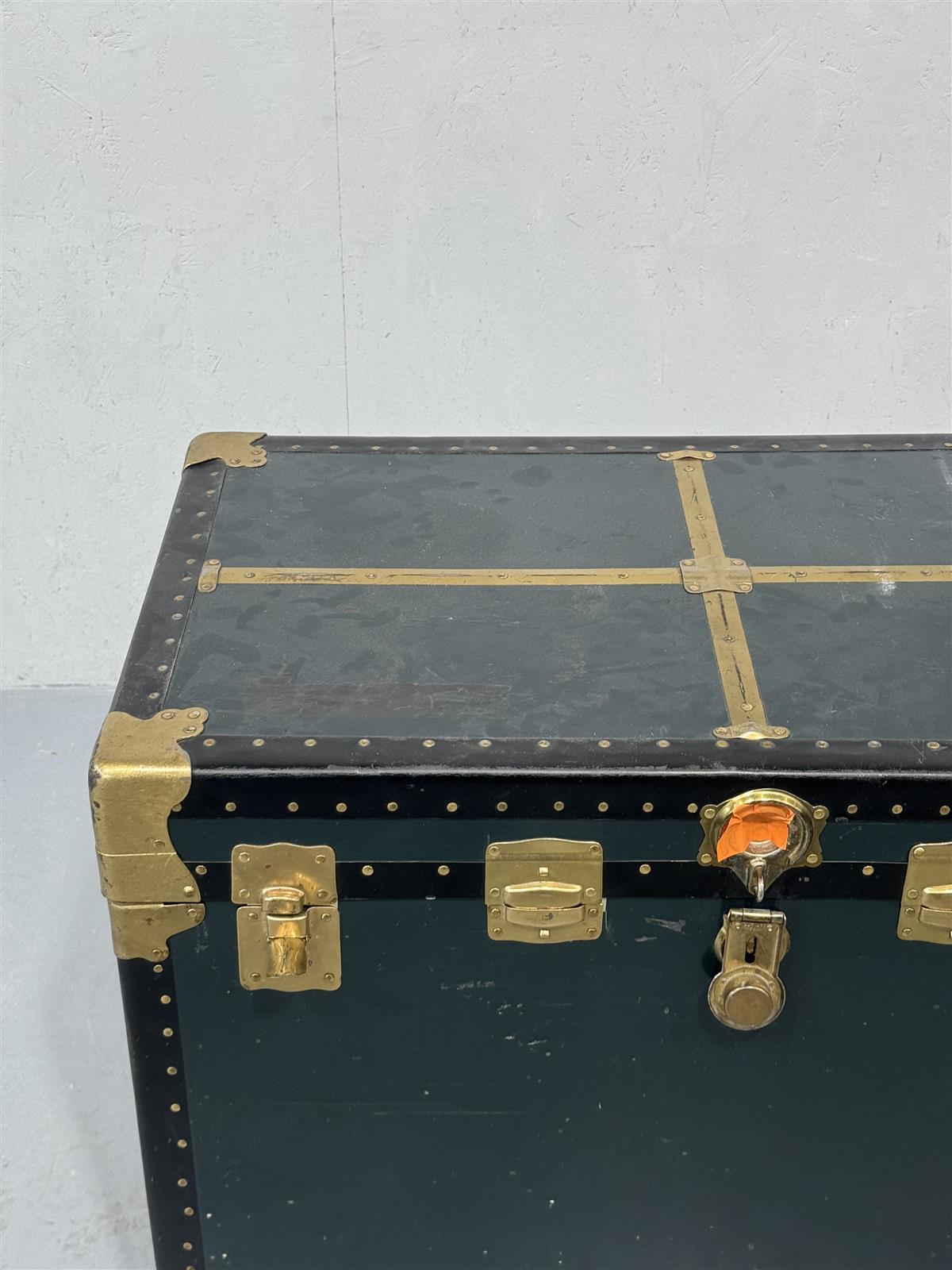 Vintage matka-arkku