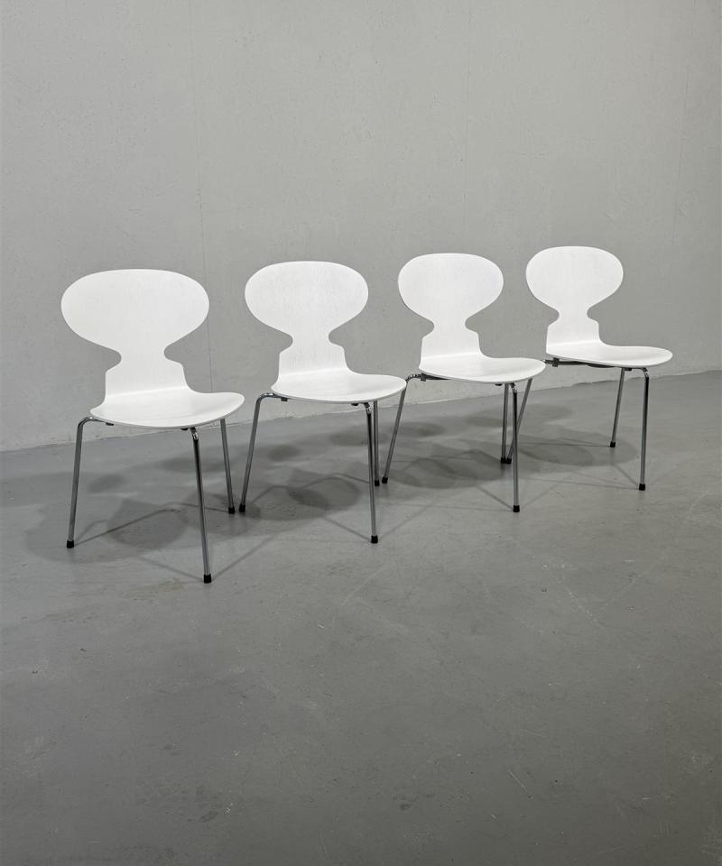 Fritz Hansen Muurahainen tuoli valkoinen (4 kpl)