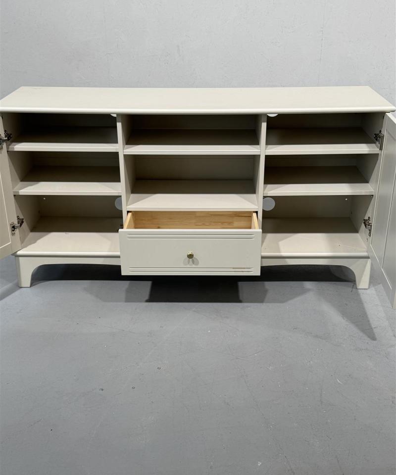 Ikea Lommarp senkki tai tv taso