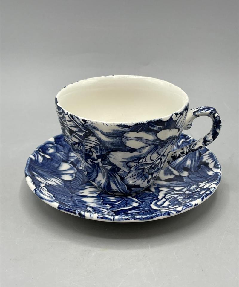 Churchill teekupit ja lautaset 4kpl