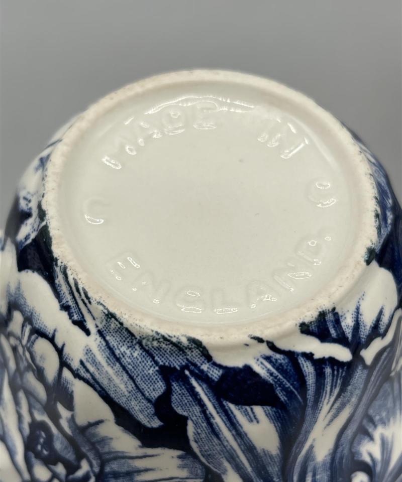 Churchill teekupit ja lautaset 4kpl