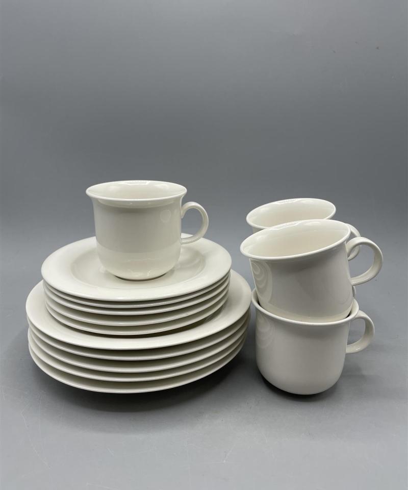 Arabia Arctica kahvikupit 10-osaa, Inkeri Leivo