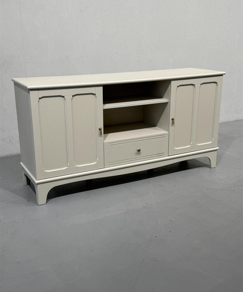 Ikea Lommarp senkki tai tv taso