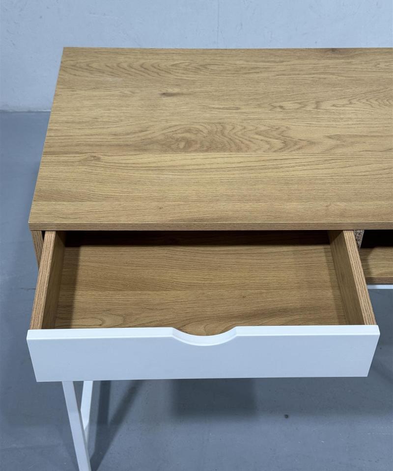 Jysk Trappedal kirjoituspöytä