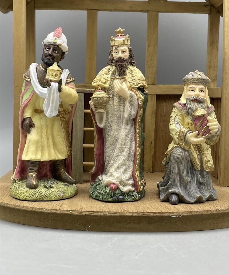 The Nativity seimiasetelma figuurit