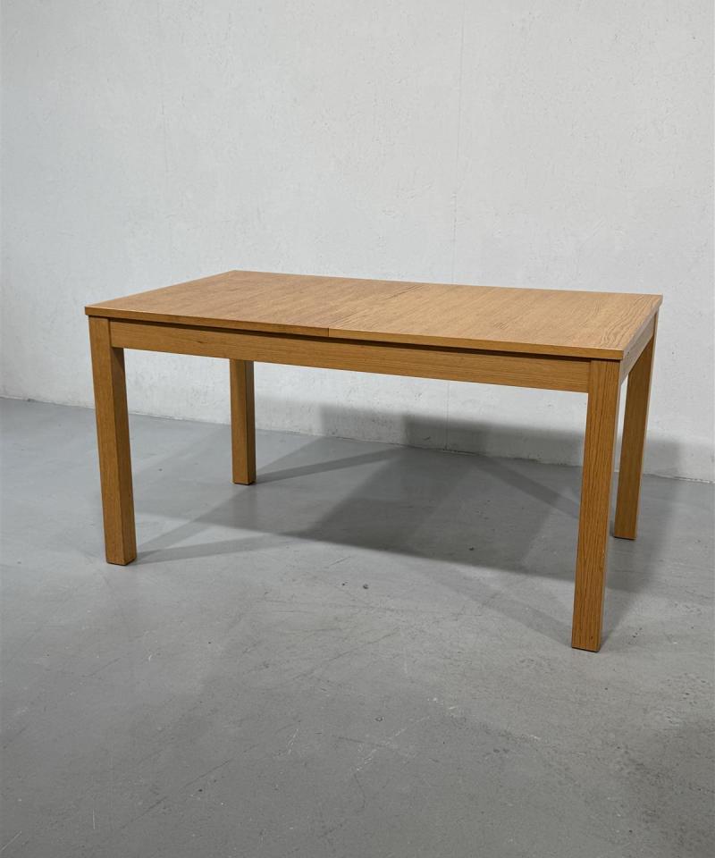 Ikea Bjursta jatkettava ruokapöytä 140x85 puun väri