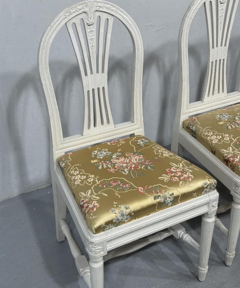 Vintage kustavilainen tuoli, valkoinen (4 kpl)