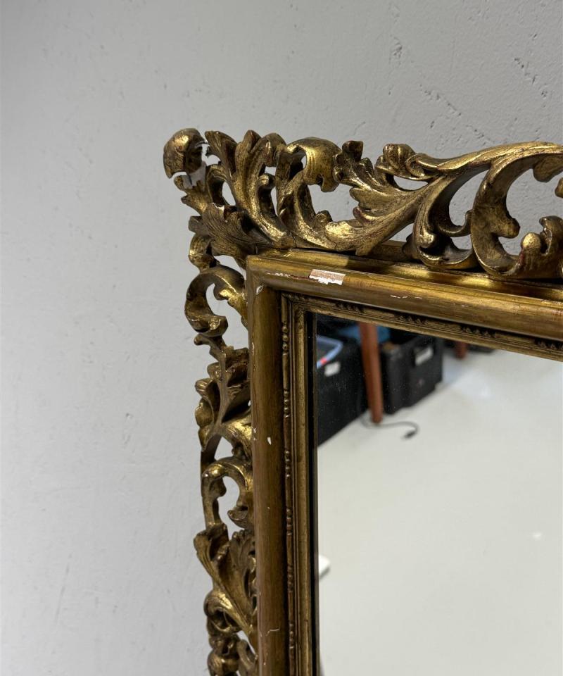 Koristeellinen barokki peili 70x70