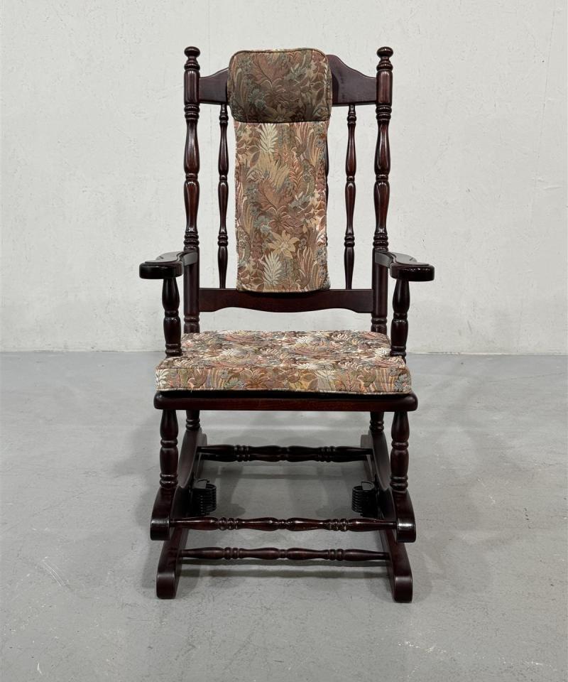 Keinutuoli puu jousella