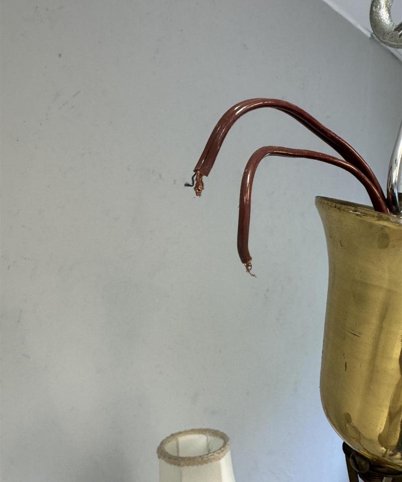 Kattokruunu kristallikoristeilla