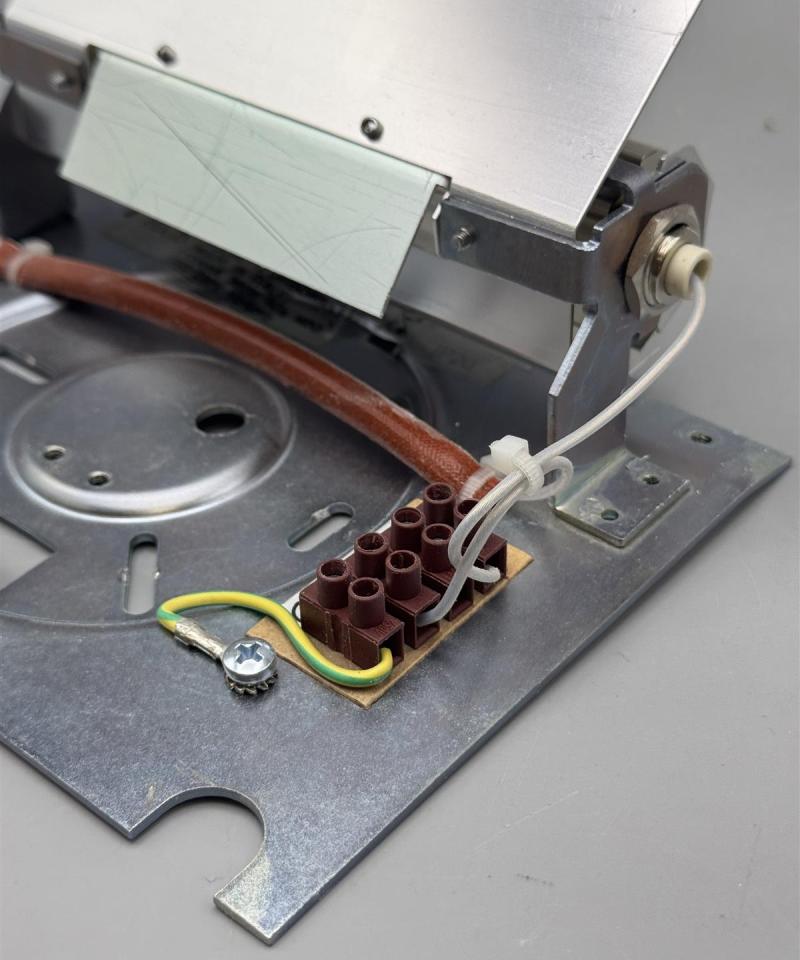 Flos Pochette seinävalaisin (4 kpl) valkoinen