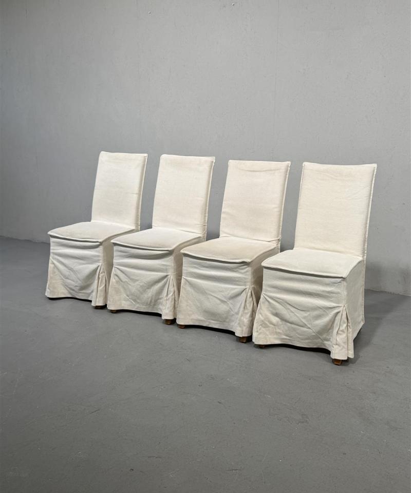 Ruokatuolit, valkoisella kankaalla (4 kpl)