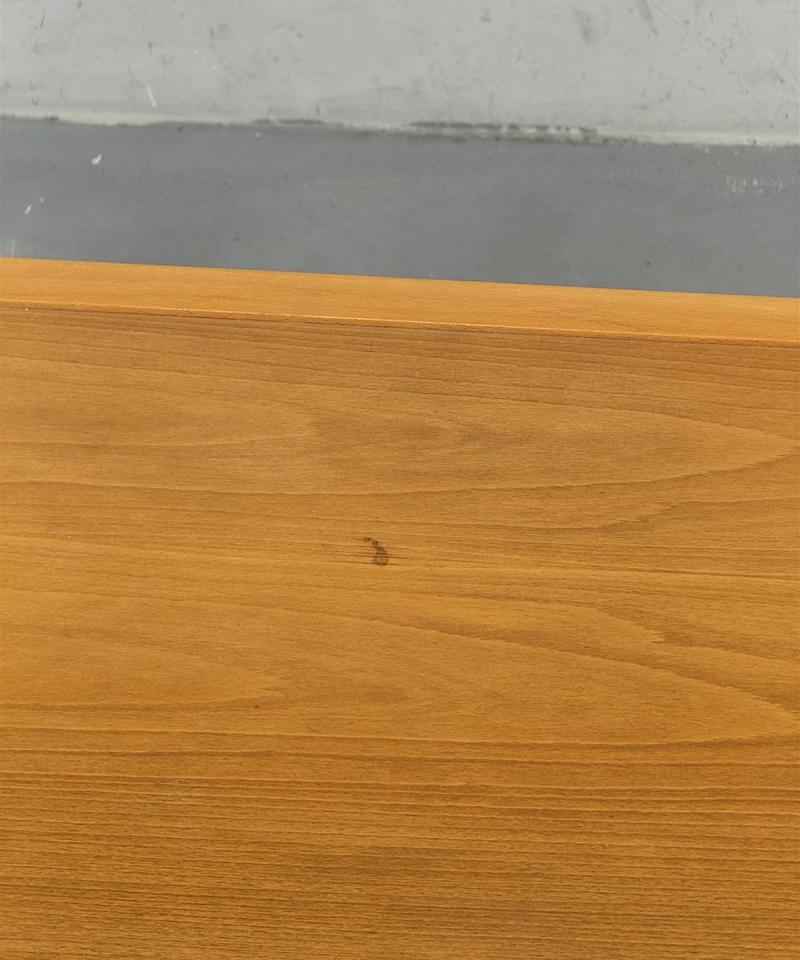 Moderni sohvapöytä 80x60, puu