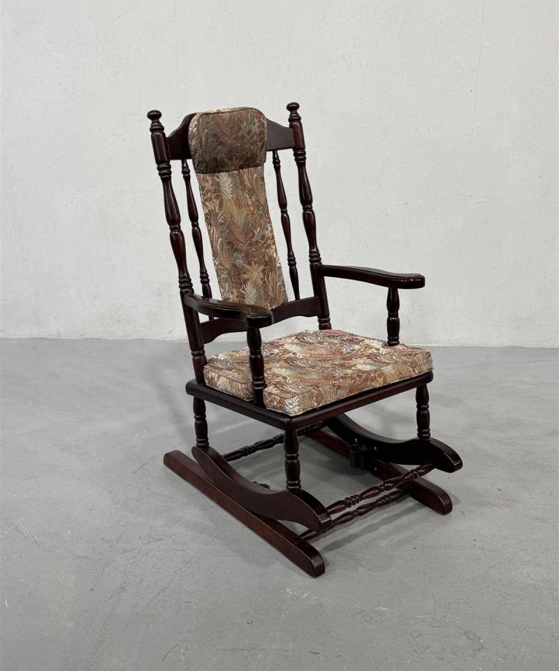 Keinutuoli puu jousella