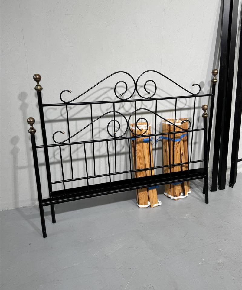 Parisängyn metallirunko 160x200