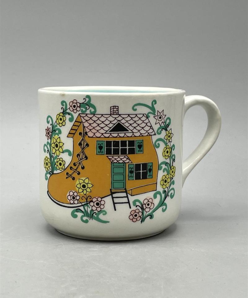 Arabia Satukenkä lasten muki, Raija Uosikkinen