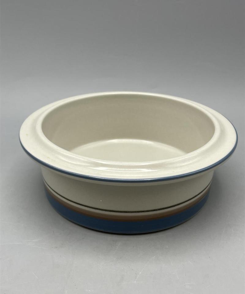 Arabia Uhtua kulho, Inkeri Leivo