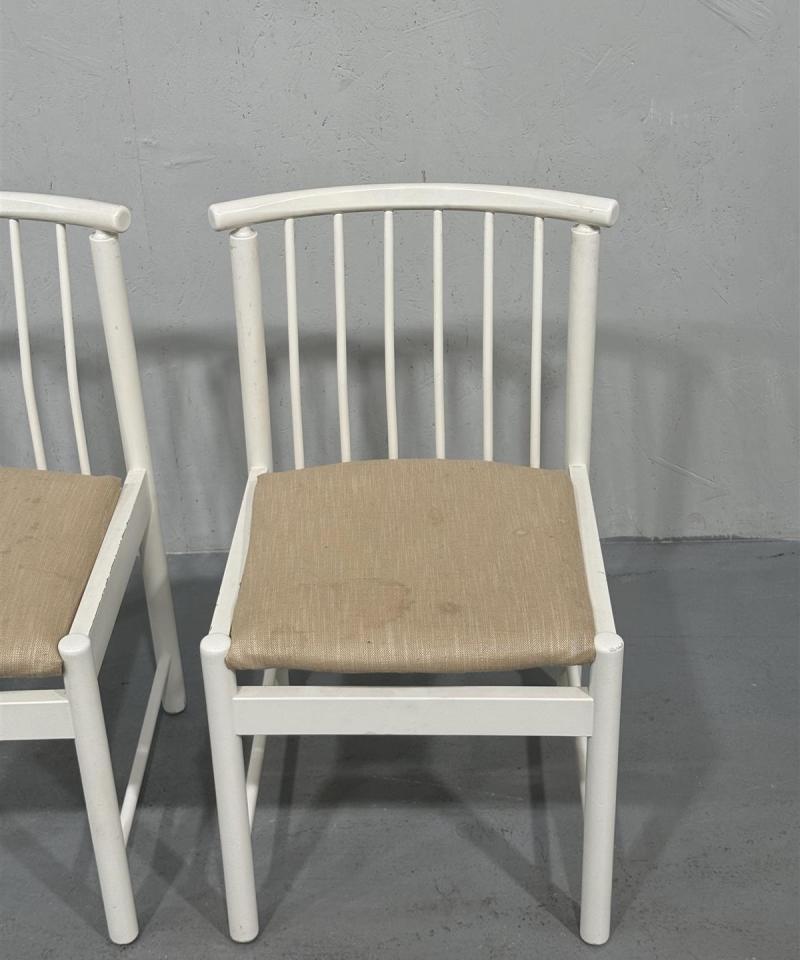 Retro tuolit, valkoiset (2 kpl)