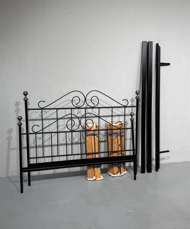 Parisängyn metallirunko 160x200