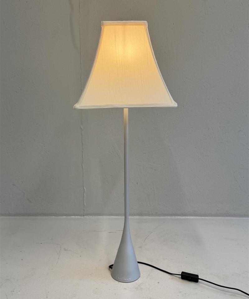 Pascal Mourgue Design Cinna pöytälamppu