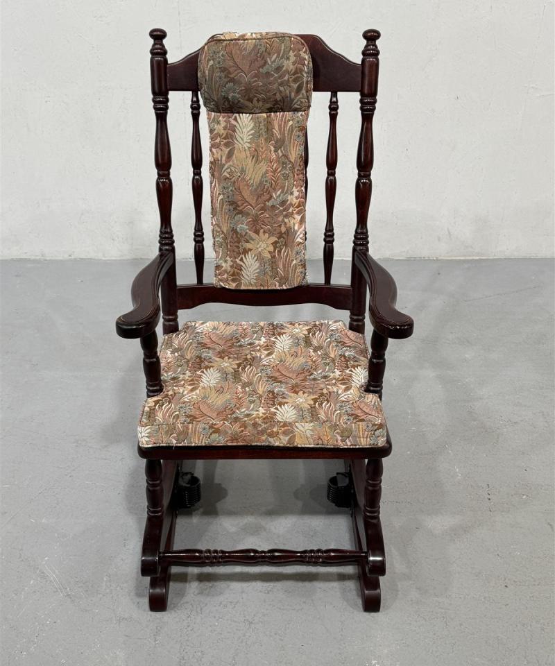 Keinutuoli puu jousella