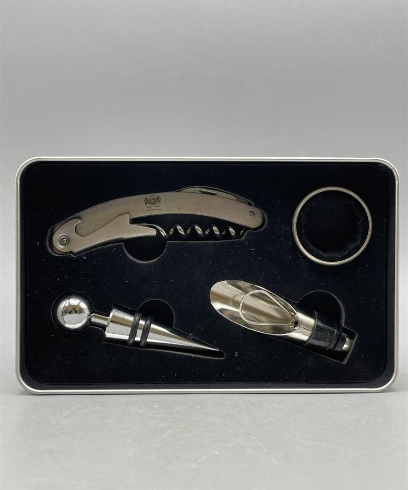 Viinitarvikesetti 4-osaa