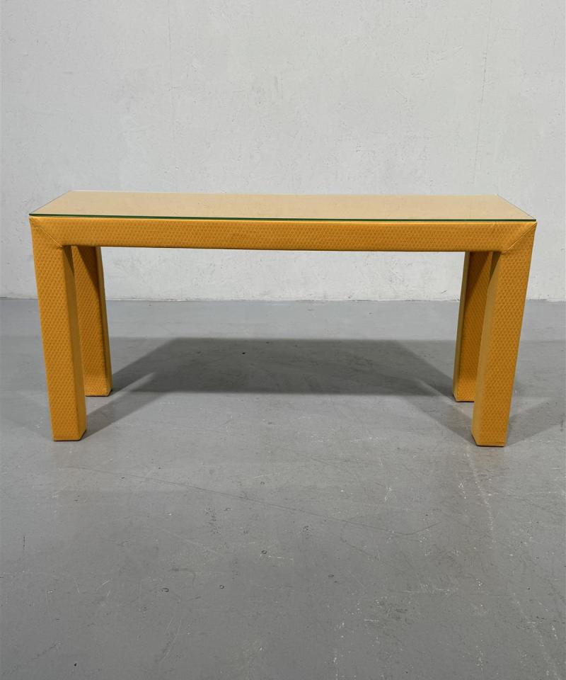 Sivupöytä 120x40 lasitasolla