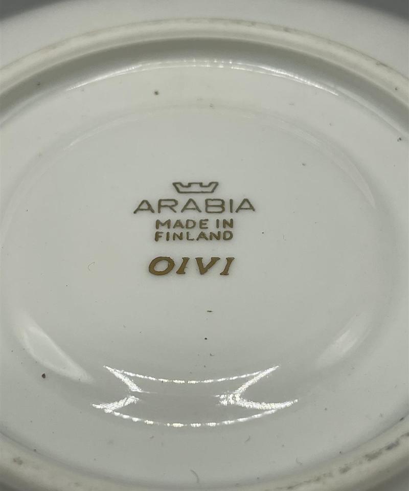 Arabia Oivi kahvikupit 14-osaa, Ulla Procope