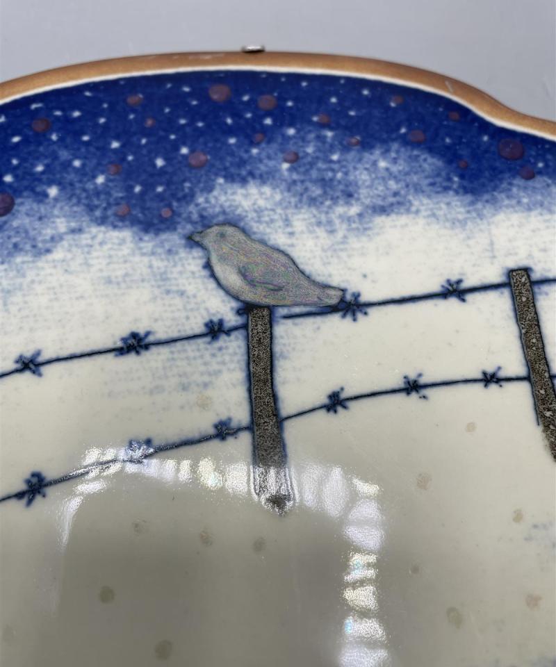 Arabia Varpunen seinälaatta, Heljä Liukko-Sundström