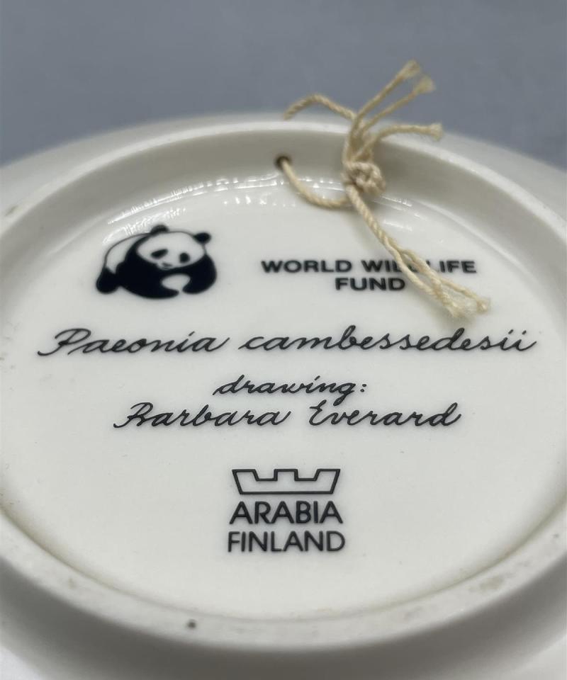 Arabia WWF seinälautaset 6-osaa