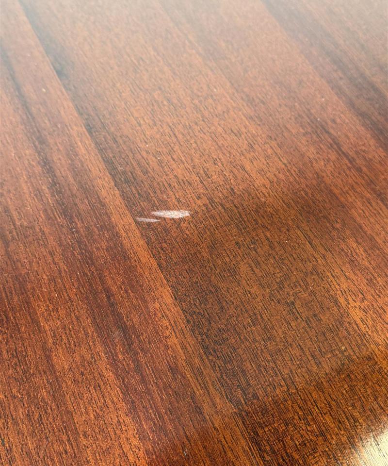 Rokokoo sohvapöytä 88cm