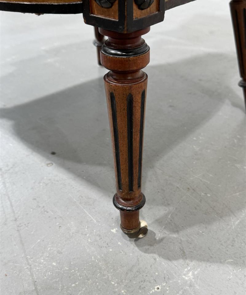 Louis XVI sohva ruskea