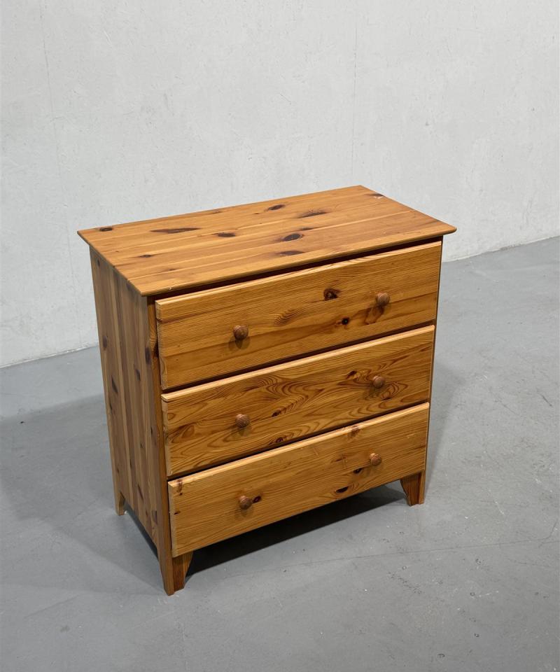 Lipasto 3 tasoa, mäntypuu