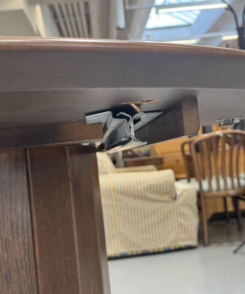 ONS & C. S.p.a ruokapöytä, jatkettava (italia)