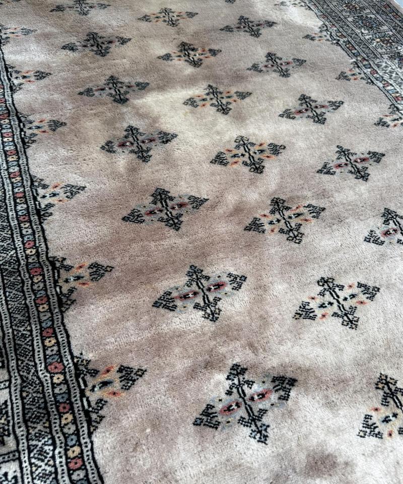 Bokhara ruskea itämainen matto 138x213