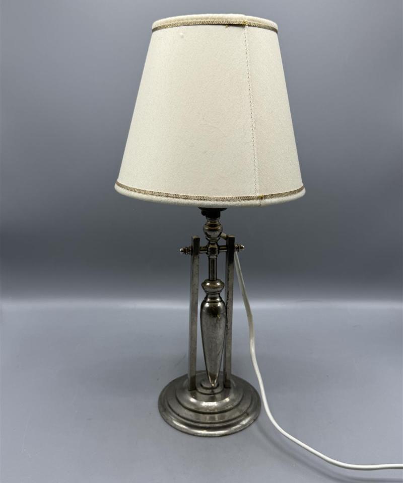 Vintage pöytävalaisin heiluva