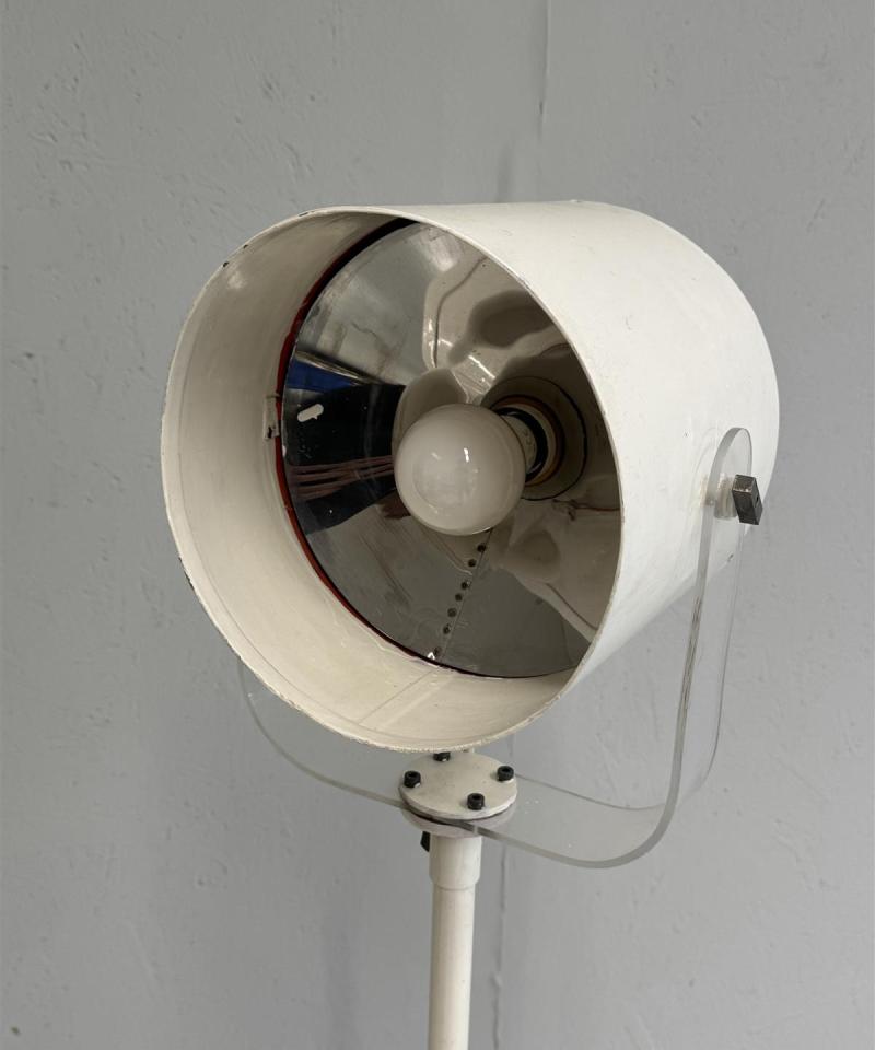 Retro jalkavalaisin 70 luku valkoinen