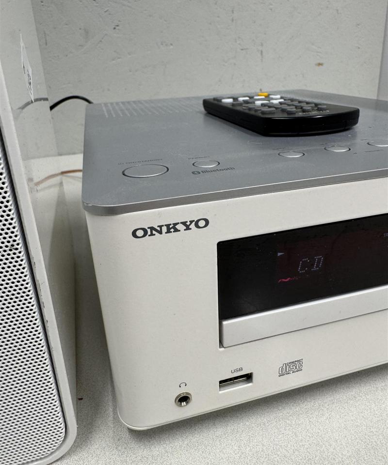 Onkyo CR-245BT CD radio-soitin