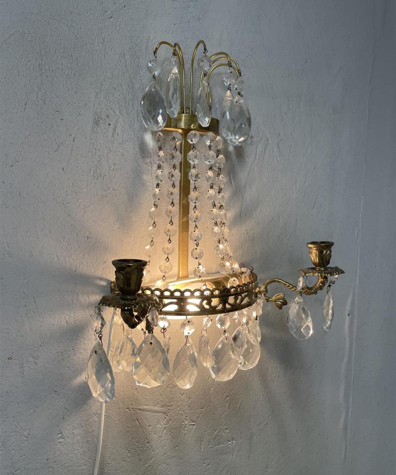 Seinävalaisin lampetti prismoilla